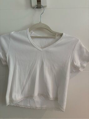 Brandy Melville White V-Neck Short Sleeve Tee with Lace Hem